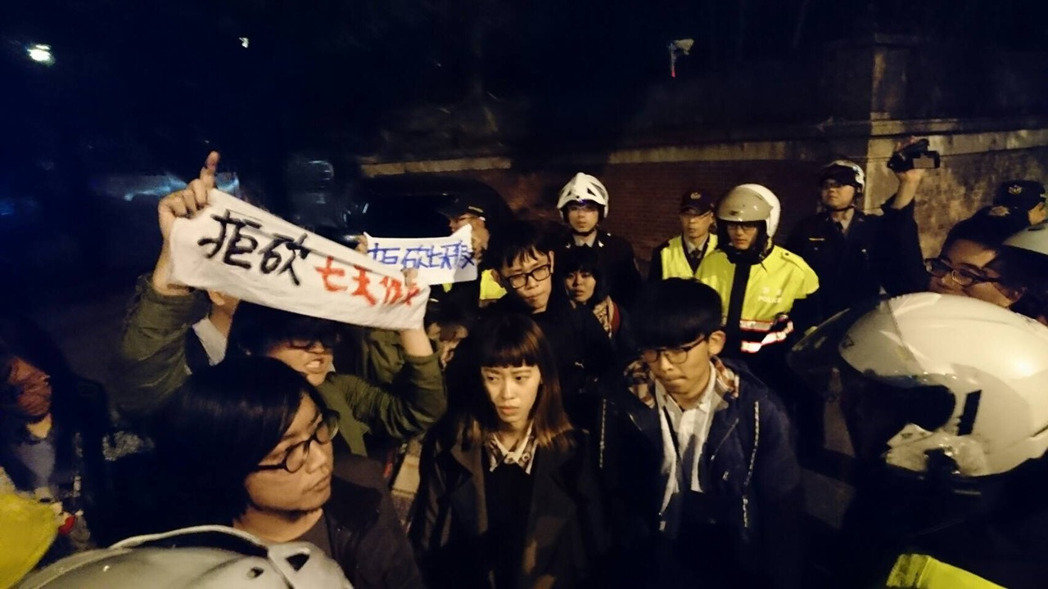 1481071443787839.jpg 1481071443787839.jpg