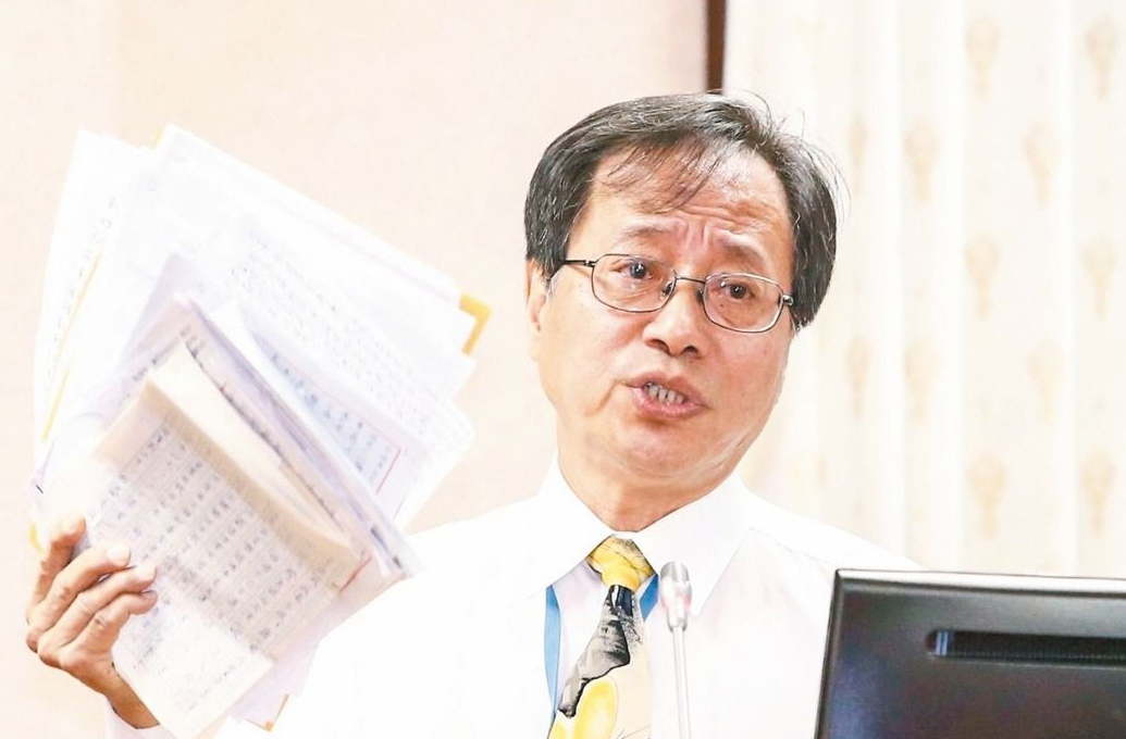 臺(tái)灣公務(wù)人員協(xié)會(huì)理事長(zhǎng)李來(lái)希 臺(tái)灣公務(wù)人員協(xié)會(huì)理事長(zhǎng)李來(lái)希