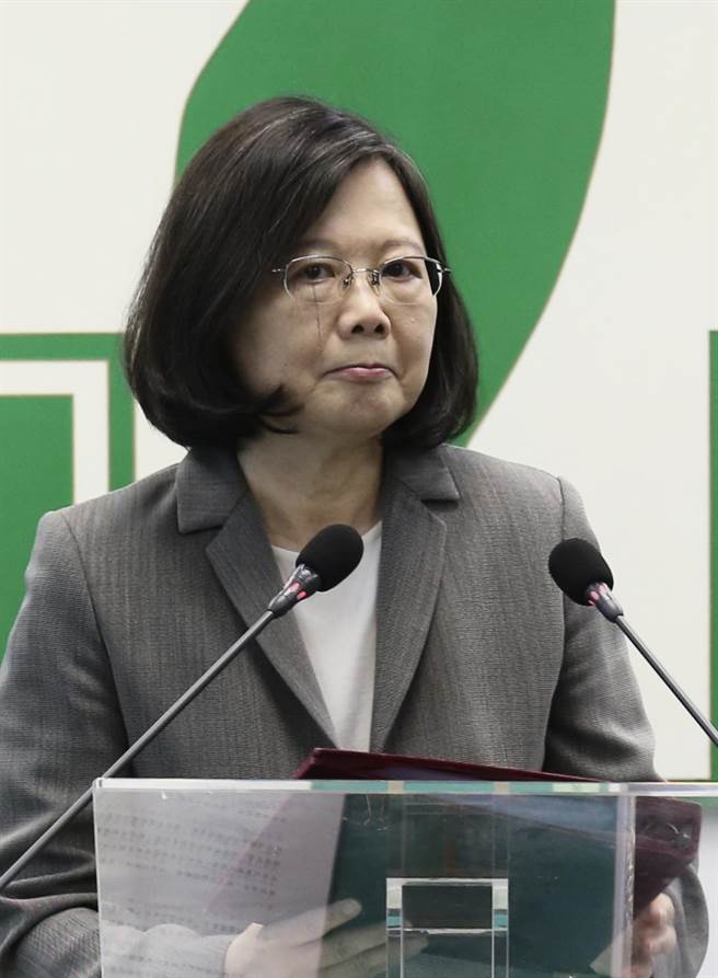 蔡英文終于出面!為815全臺(tái)大停電向民眾道歉 蔡英文終于出面!為815全臺(tái)大停電向民眾道歉