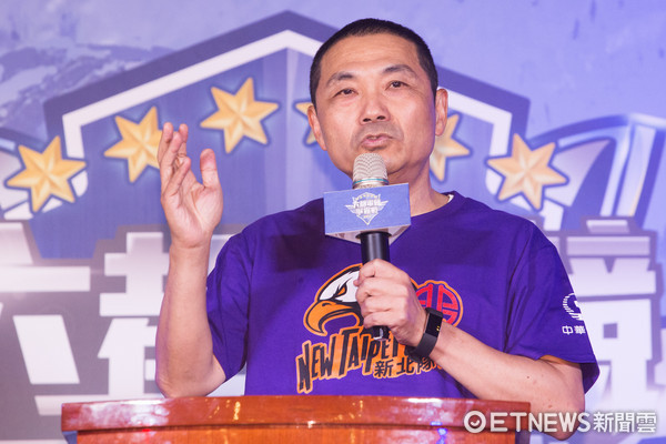 侯友宜挑戰賴清德 民調顯示2018新北市長勝算率高 侯友宜挑戰賴清德 民調顯示2018新北市長勝算率高