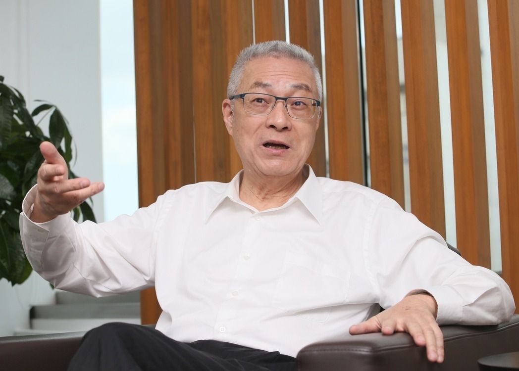 吳敦義酸:勞工是蔡英文心頭“最軟的那塊肉” 吳敦義酸:勞工是蔡英文心頭“最軟的那塊肉”