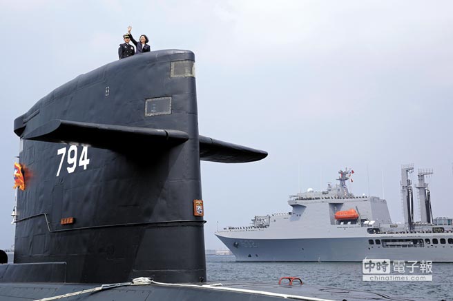 臺灣超7成民眾認為和大陸維持穩定關系比軍備更重要 臺灣超7成民眾認為和大陸維持穩定關系比軍備更重要