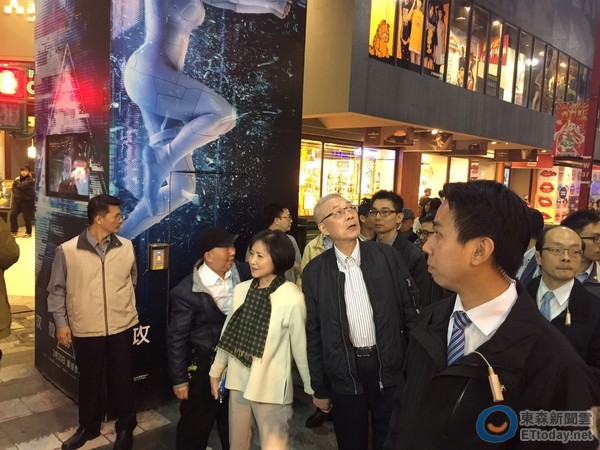 吳敦義慶結婚47周年談婚姻長久秘訣:保持熱戀 吳敦義慶結婚47周年談婚姻長久秘訣:保持熱戀