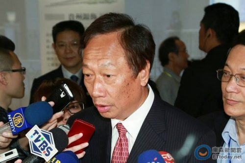 郭臺(tái)銘:無(wú)論是否用核電節(jié)能是必須面對(duì)的事實(shí)