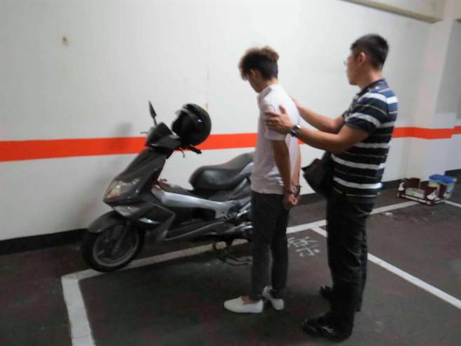 潘男坦承偷竊女大生內(nèi)褲 潘男坦承偷竊女大生內(nèi)褲