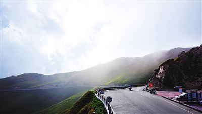 游臺灣:穿越中央山脈(圖)