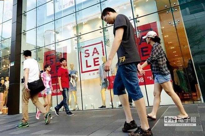 臺灣地區民眾人均財富為17萬2800美元(約新臺幣554萬元),與西歐水準相當 臺灣地區民眾人均財富為17萬2800美元(約新臺幣554萬元),與西歐水準相當