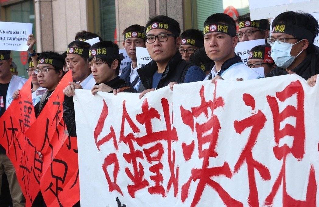 _(ti)Fa(chn)I(y)(hu)l(f)Ϧݼ١4Є(dng)_(ti)FֹӋ(j)500T(yng)δ(yn)ͺӛ