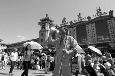 多數戶外工種未發高溫津貼 違法成本低致發放難 多數戶外工種未發高溫津貼 違法成本低致發放難