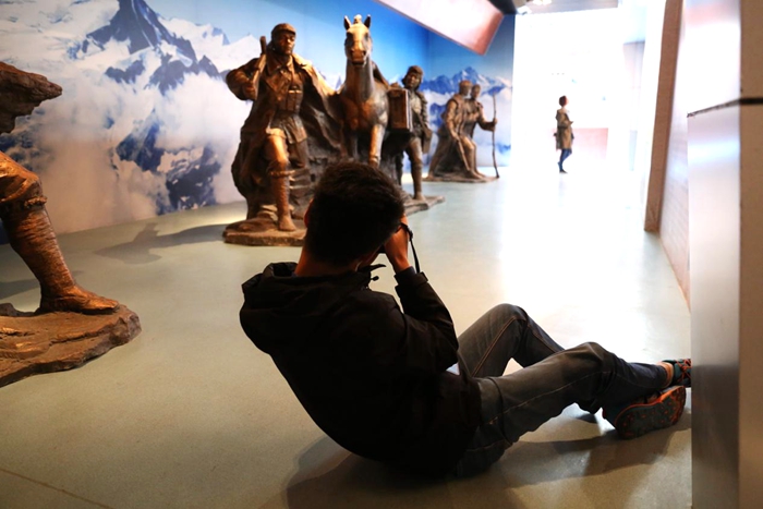 【網絡媒體“走轉改”】重走長征路 原來你們是這樣的網媒記者! 【網絡媒體“走轉改”】重走長征路 原來你們是這樣的網媒記者!