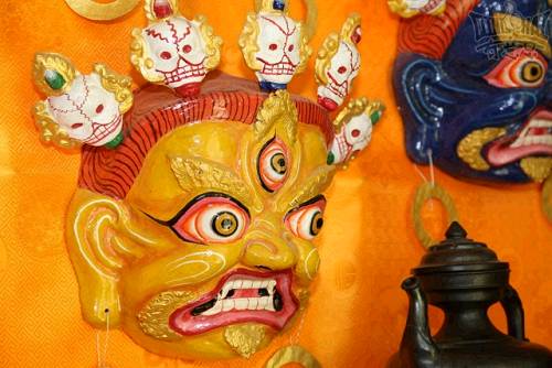 【網絡媒體“走轉改”】看看果洛州的“三色班瑪”都有哪些高大上的好東東