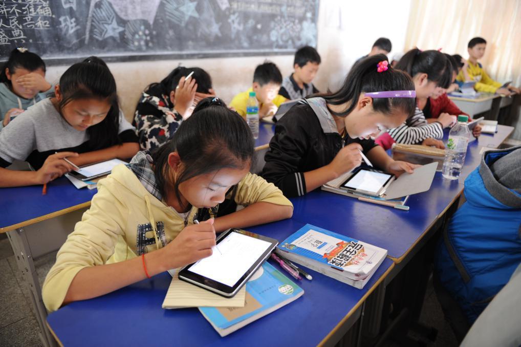 教育引入電子產品利弊要用科學說話