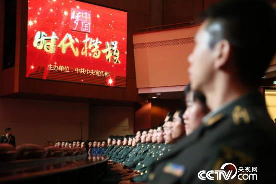 黨的十八大以來,陸軍某部“大功三連”黨支部先后被陸軍和某集團軍表彰為“全面建設先進基層單位”、“先進基層黨組織”,連隊榮立集體一等功。(袁育堃/攝)