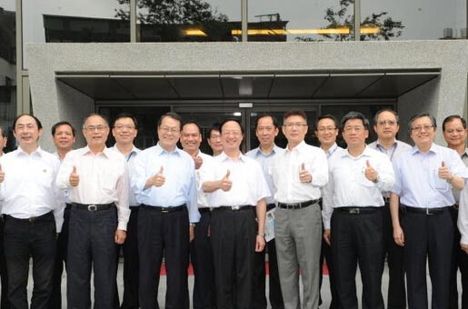 臺當局“行政院長”江宜樺27日參訪“交通部公路總局”新建節能辦公大樓 臺當局“行政院長”江宜樺27日參訪“交通部公路總局”新建節能辦公大樓