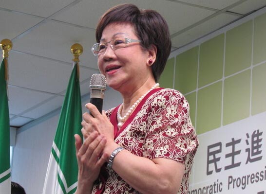 呂秀蓮28日下午出席民進(jìn)黨主席交接典禮 呂秀蓮28日下午出席民進(jìn)黨主席交接典禮