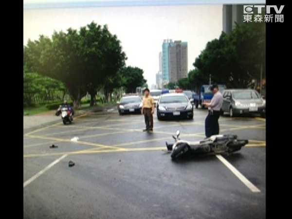 交通事故現場 交通事故現場