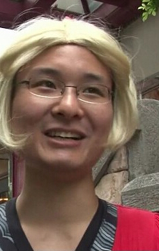 穿著火辣的蔡鼎鈞 穿著火辣的蔡鼎鈞