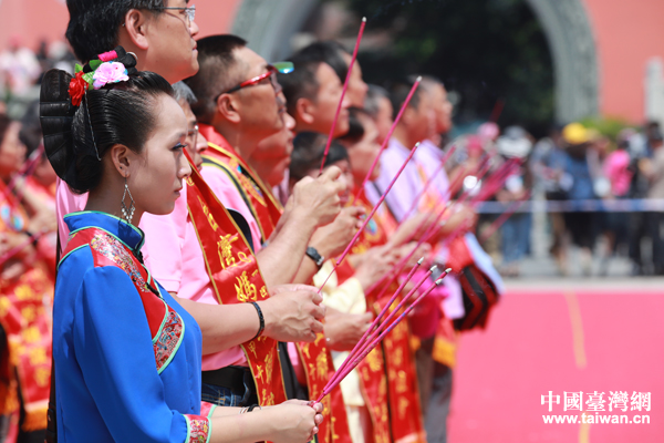 兩岸信眾進香 兩岸信眾進香