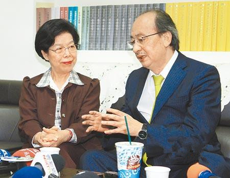 張博雅(左) 張博雅(左)