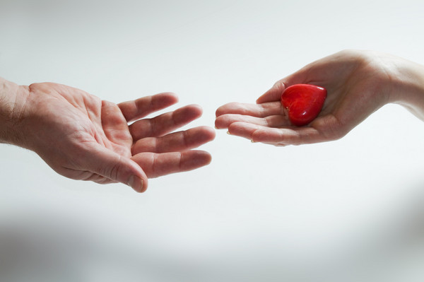 臺(tái)灣網(wǎng)友聞知此事感嘆、祝福:請(qǐng)好好把握真愛 臺(tái)灣網(wǎng)友聞知此事感嘆、祝福:請(qǐng)好好把握真愛