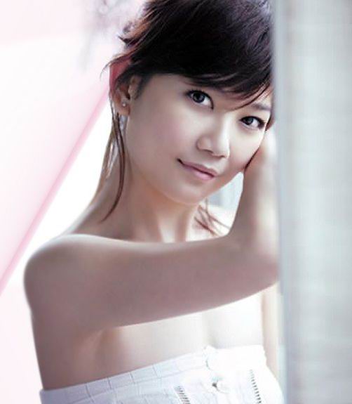 梁靜茹秀兒大眼萌照 苦惱產(chǎn)后瘦身難 梁靜茹秀兒大眼萌照 苦惱產(chǎn)后瘦身難