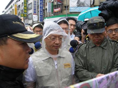 高雄氣爆后續規劃,江宜樺計劃南下會陳菊。(網絡圖) 高雄氣爆后續規劃,江宜樺計劃南下會陳菊。(網絡圖)