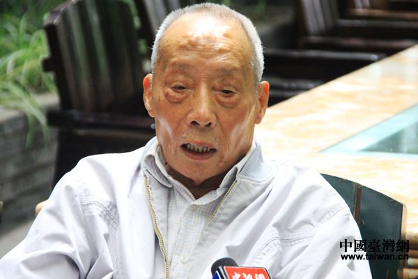 老兵劉景軾。(中國(guó)臺(tái)灣網(wǎng)記者 宣玲玲 攝 ) 老兵劉景軾。(中國(guó)臺(tái)灣網(wǎng)記者 宣玲玲 攝 )