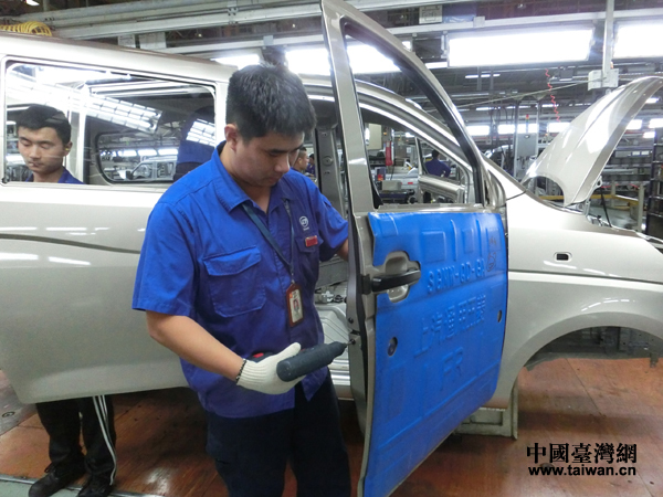 “大國工匠”苗立岐:7小時組裝一輛汽車的85后技師 “大國工匠”苗立岐:7小時組裝一輛汽車的85后技師