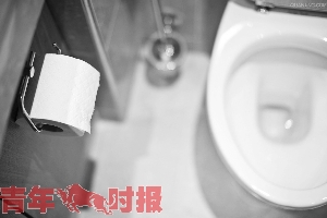 在過去的11年里,小旭(化名)媽媽最不能忍受的便是沒有陽光,因為兒子一直尿床,她除了衣物,每天都有床單、被子要洗曬。尿床問題困擾的不只有小旭一家,還有一對夫妻結婚十多年仍然分床睡,也是因為尿床。