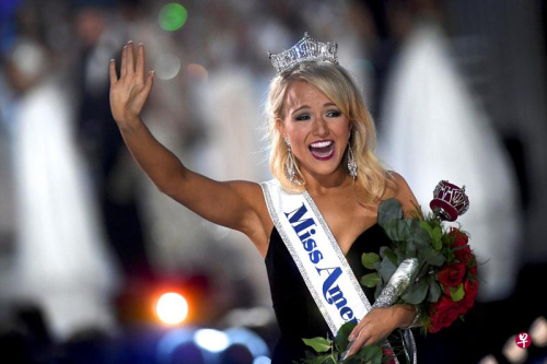 2017美國小姐選拔決賽落幕阿肯色佳麗摘后冠(圖)