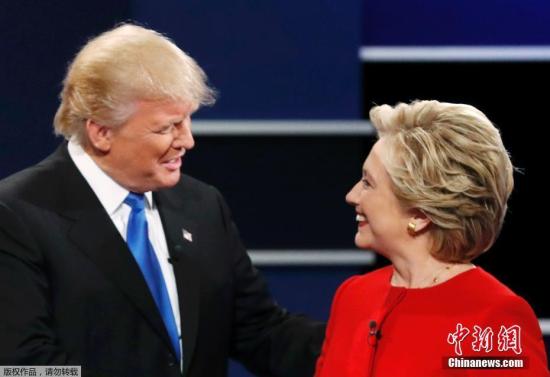 資料圖:當(dāng)?shù)貢r(shí)間9月26日晚,美國大選首場(chǎng)總統(tǒng)候選人辯論登場(chǎng),希拉里特朗普亮相會(huì)場(chǎng)