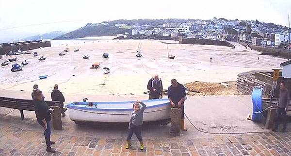 英8歲自閉癥男童展現驚人舞蹈水平 竟全靠自學 英8歲自閉癥男童展現驚人舞蹈水平 竟全靠自學