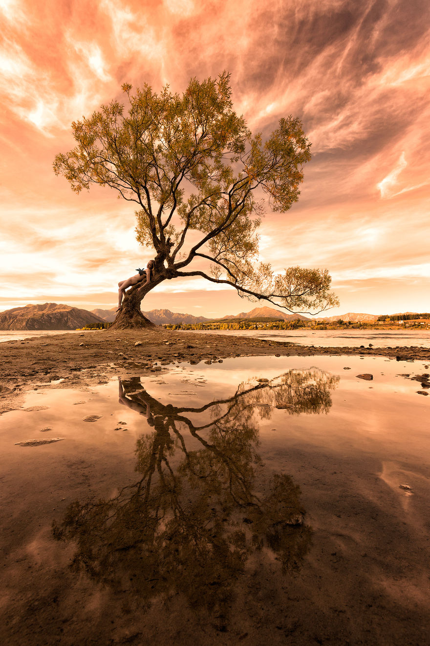 親密接觸:“樹(shù)女”與大自然裸體自拍 親密接觸:“樹(shù)女”與大自然裸體自拍
