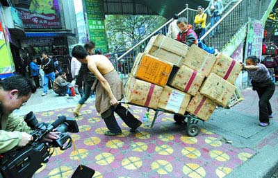 溫總理親自批示《農(nóng)民工之歌》將上春晚(圖)