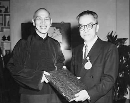 韓媒稱大陸客觀定位蔣介石足顯兩岸關(guān)系進(jìn)展