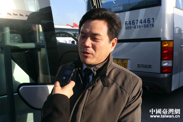 臺籍委員:要根據臺灣青少年的需求有針對性地做工作 臺籍委員:要根據臺灣青少年的需求有針對性地做工作