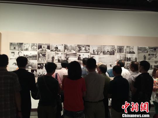 臺學(xué)者龔鵬程談現(xiàn)代書法創(chuàng)新:非雜技化應(yīng)重學(xué)養(yǎng) 臺學(xué)者龔鵬程談現(xiàn)代書法創(chuàng)新:非雜技化應(yīng)重學(xué)養(yǎng)