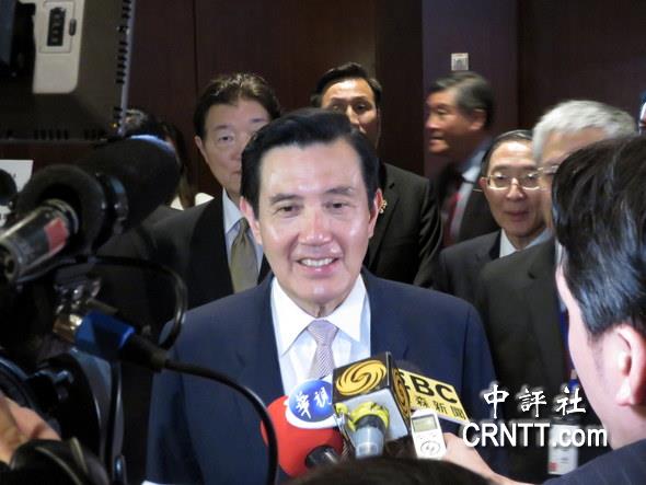 馬英九13日晚接受媒體采訪