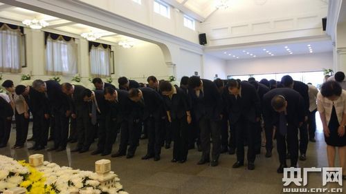 大連市舉行祭奠儀式 悼念臺(tái)灣“7.19”大巴車起火事故罹難者