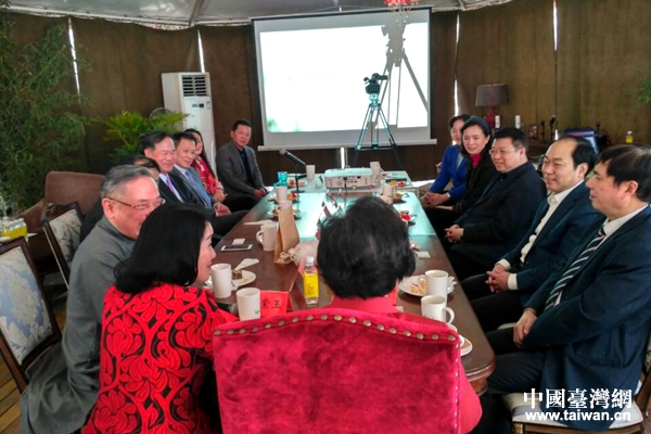 2017年臺(tái)盟中央召開在京臺(tái)商座談會(huì) 2017年臺(tái)盟中央召開在京臺(tái)商座談會(huì)