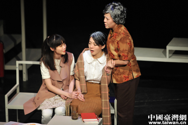 臺灣原創音樂劇《家·書》在國家戲劇院溫情上演 臺灣原創音樂劇《家·書》在國家戲劇院溫情上演