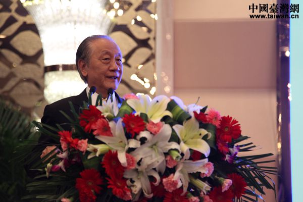 臺灣新黨主席郁慕明致辭。(中國臺灣網(wǎng) 袁楚 攝) 臺灣新黨主席郁慕明致辭。(中國臺灣網(wǎng) 袁楚 攝)