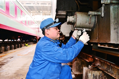 80后的“鐵路時傳祥”