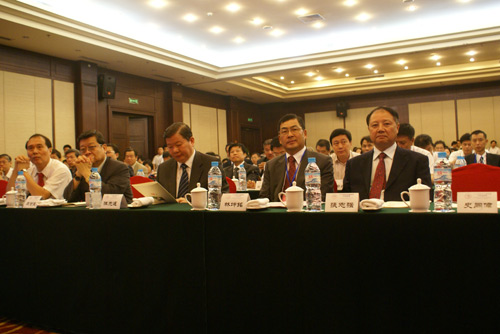 2009濟(jì)臺(tái)現(xiàn)代服務(wù)業(yè)合作洽談會(huì)圓滿成功