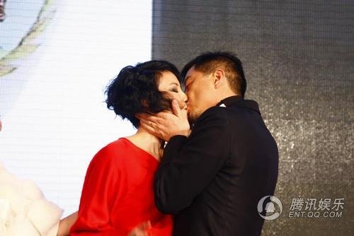 春晚今晚三審趙本山王菲不現(xiàn)身 傳允許假唱